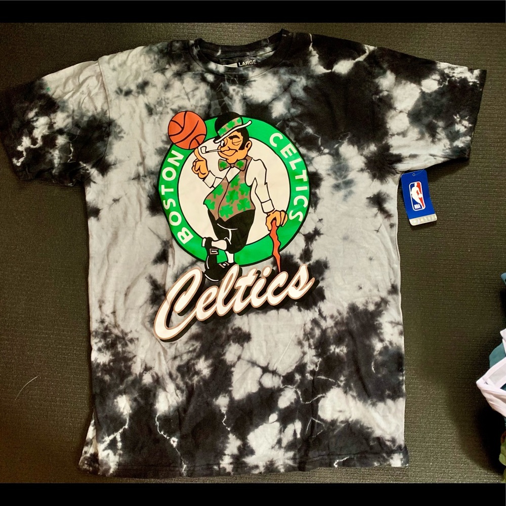NWT Tie-dye Celtics Graphic Tee